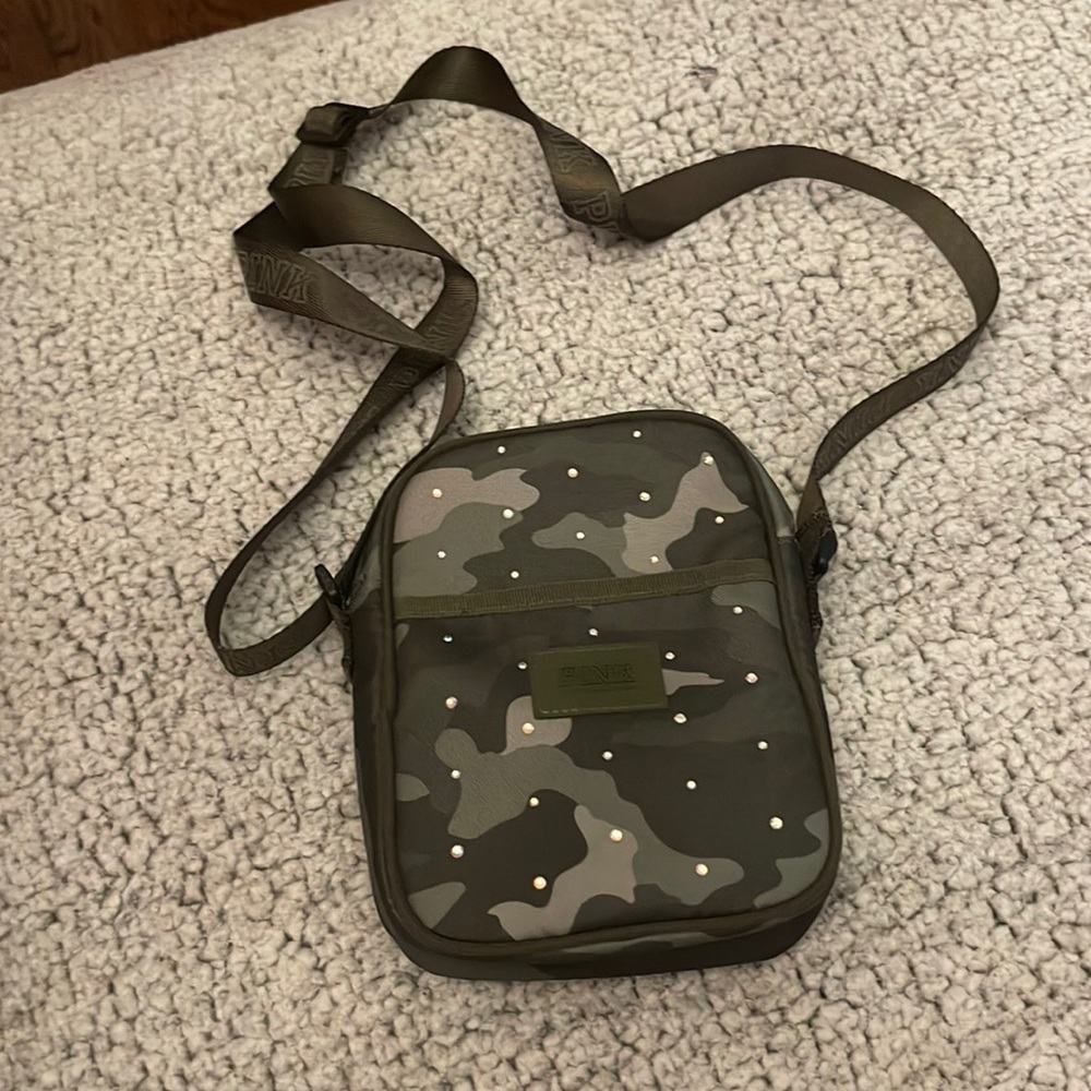 Victoria Secret Pink crossbody